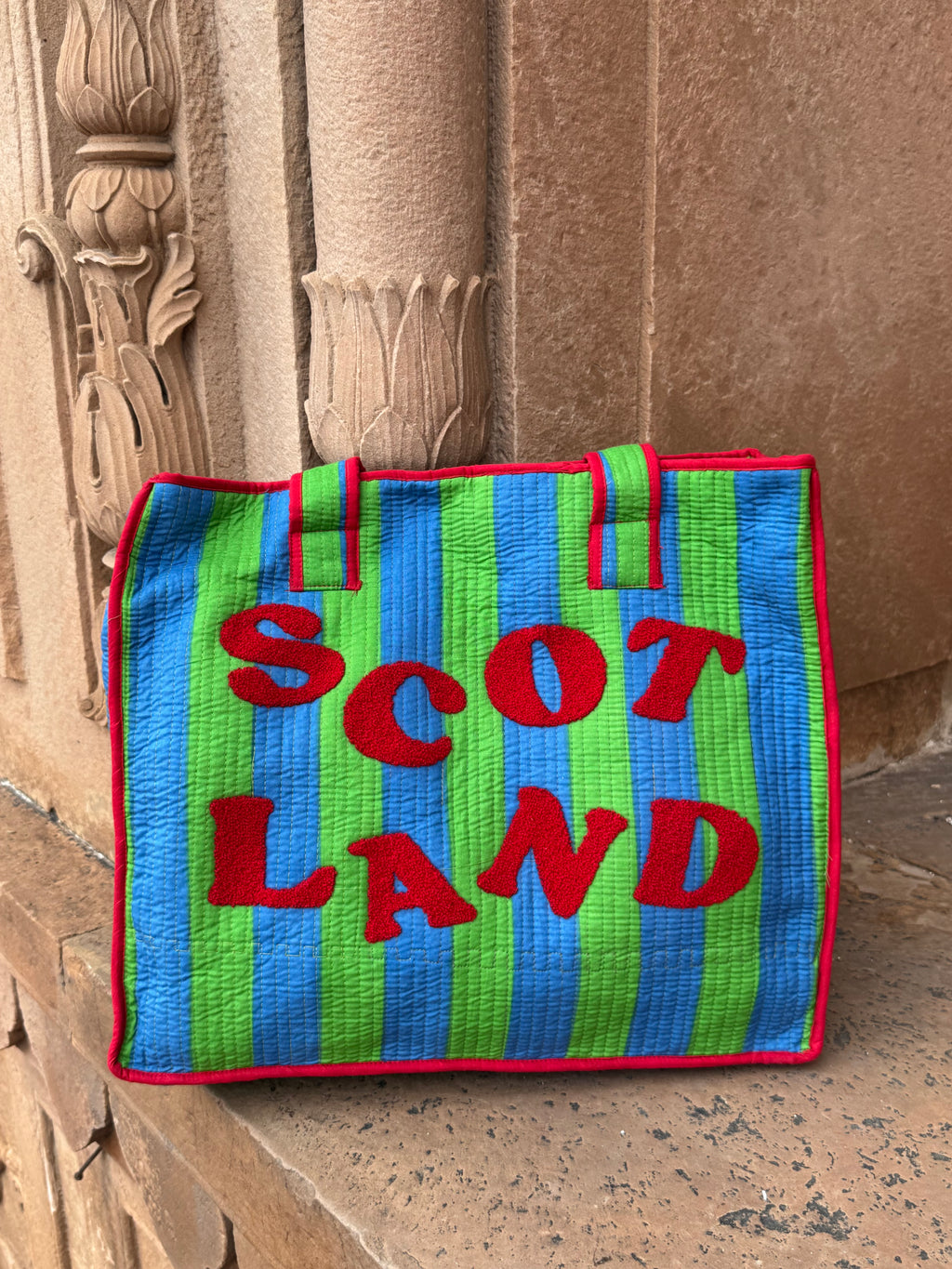 The Loch Tote