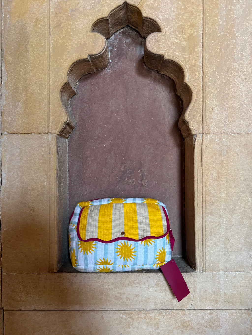 The Alba Washbag
